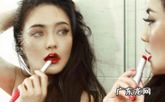 女人嘴唇发紫是什么病症 女人嘴唇发紫是身体哪里不好