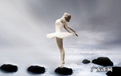 女人白色分泌物多是什么原因 白带多是什么原因