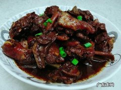 鸭子红烧可以配什么菜
