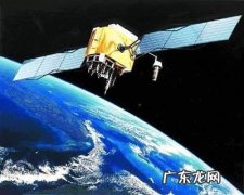 人造卫星发射成功在哪一年