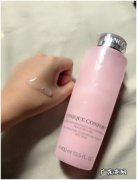 兰蔻粉水到底怎么样 闭口粉刺能用兰蔻粉水吗