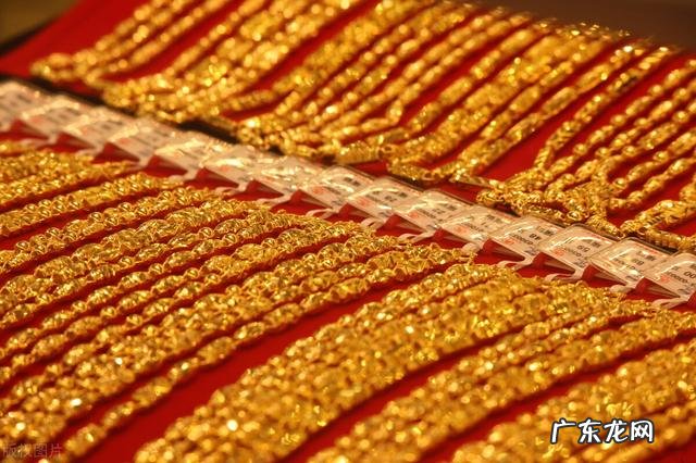 黄金2022年会跌价吗 2022年黄金价跌至多少一克