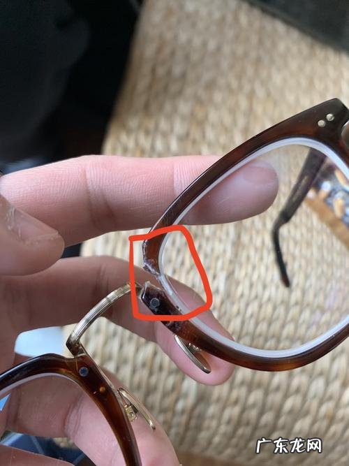 眼镜坏了怎么修理