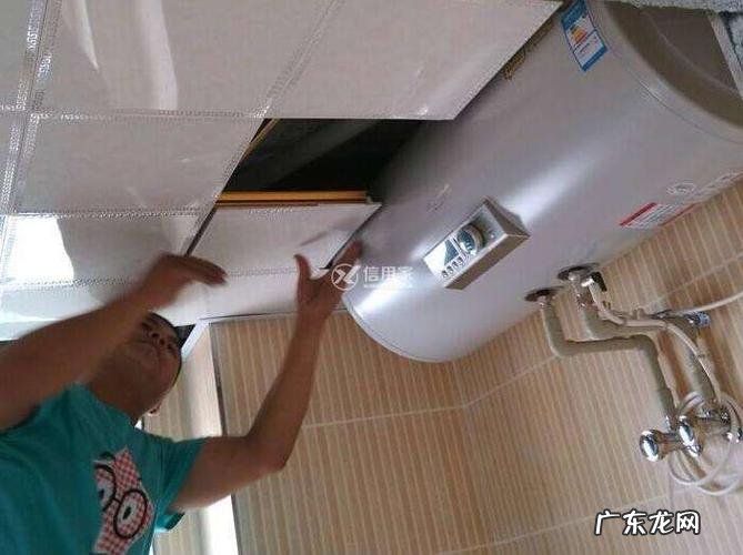 楼下反应卫生间渗水 卫生间扣板漏水怎么回事