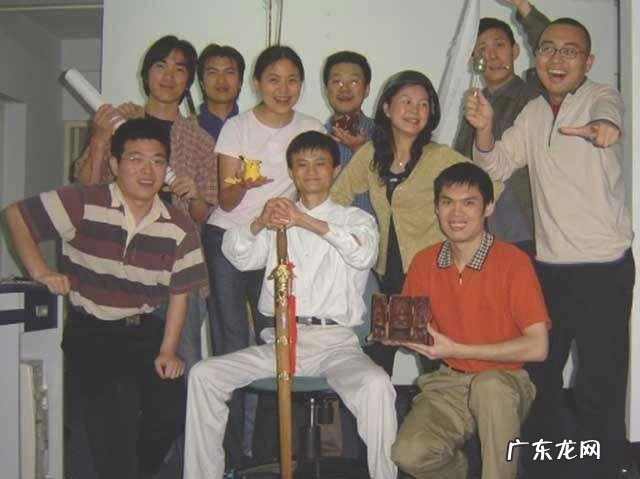 1998年黄金什么价 1998年的黄金价格是多少