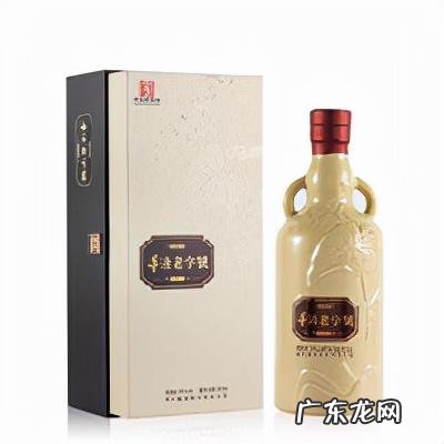 黄金酒53度酱香型多少钱 黄金酱酒53度价格表