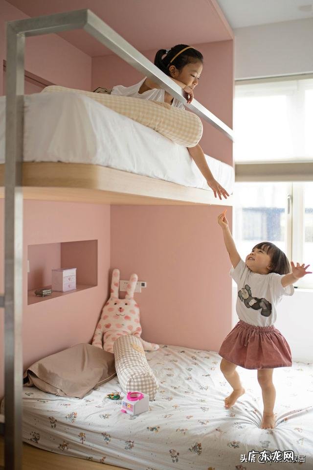 如何在客厅加一张床 客厅如何多放一张床