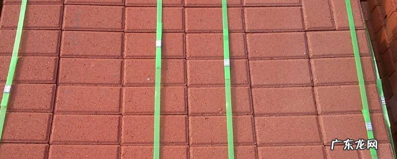 砖是用什么烧制而成的,砖是由什么烧成的