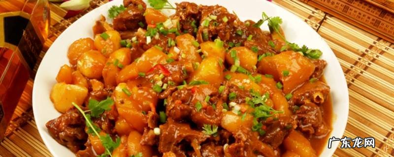鸡块炖土豆怎么做,鸡块炖土豆怎么做不腥