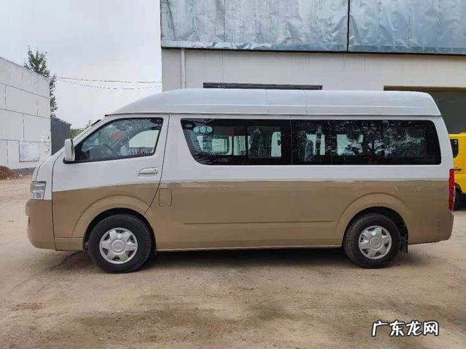 北京黄牌10座客车推荐:瑞风m3和宇通zk6120hg