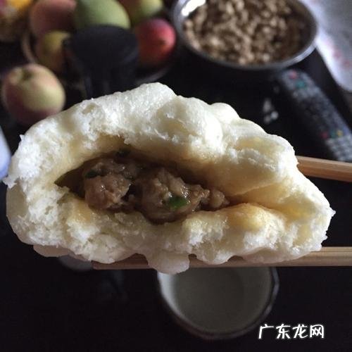 大葱包子馅怎样做?大葱、肉和姜的搭配,鲜香美味,好吃到停不下来!