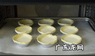 吸油纸可不可以放在烤箱里烤 吸油纸能不能进烤箱