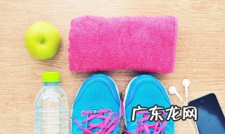 客厅地砖深色好浅色好 客厅瓷砖深色好还是浅色好