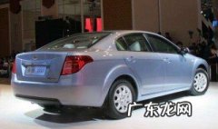 b50怎么开后备箱 B50怎样从后排座打开后备箱