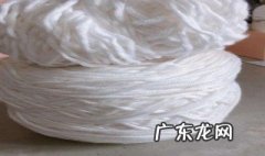 白色毛线配什么颜色好看呢 白色毛线配什么颜色好看