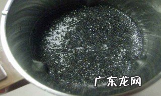 豆浆机糊底怎么清洗 破壁机锅底烧糊的黑垢怎么去除