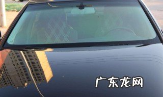 汽车前挡风玻璃用什么擦干净 汽车前挡风玻璃用什么擦干净最好