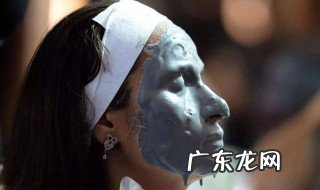 敷完补水面膜可以直接敷美白面膜吗 敷补水面膜后可以敷美白面膜吗