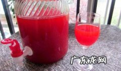 草莓酒发酵中可以打开吗 草莓酒发酵上面会有白色吗?
