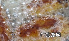 怎么将锅里的油处理掉 怎么将锅里的油处理