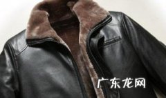 貂毛大衣为什么会发硬 貂毛大衣为什么会发硬起球