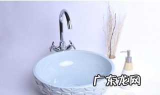陶瓷脸盆如何清洗黄垢妙招 陶瓷脸盆如何清洗黄垢