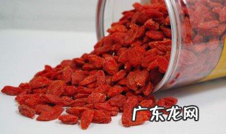 女的喝枸杞的功效 女的喝枸杞的功效与禁忌