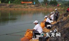 早钓东晚钓西什么意思呀 早钓东晚钓西什么意思