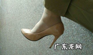 高跟鞋怎么穿显瘦 高跟鞋怎么穿显瘦女生