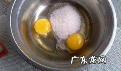 煮的鸡蛋放白糖和水一起吃可以吗 煮好的鸡蛋放白糖有什么作用