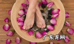 热水泡脚有哪些好处 热水泡脚有什么用处