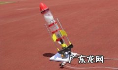 二级水火箭制作方法视频(带降落伞 二级水火箭制作方法