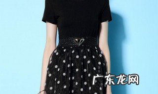 黑色波点裙子搭配什么上衣 黑色波点裙子搭配什么上衣好看