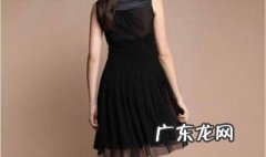 黑色连衣裙夏季穿搭指南 黑色连衣裙夏季穿搭指南