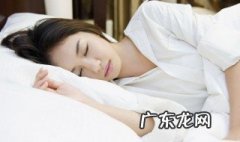 高中女生梦见蛇是什么意思 高中生梦见蛇预示着什么