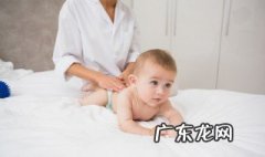 儿媳妇生孙子如何报喜 儿媳妇生孙子送什么礼物