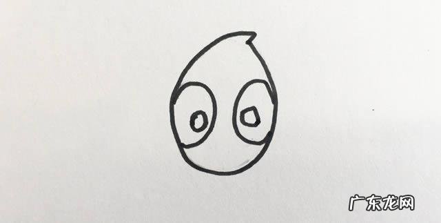 大脑袋台式电脑的简笔画画法