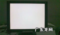 电脑开机之后白屏是什么原因 电脑开机后白屏是怎么回事