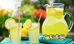 柠檬水的作用和用途 柠檬水的作用和用途及功效