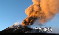 梦到火山爆发 梦到火山爆发逃跑什么预兆