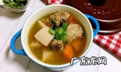 莲藕排骨汤的家常做法 莲藕排骨汤的家常做法视频