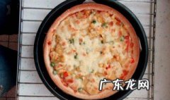菠萝披萨饼做法 菠萝披萨的制作