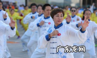 八段锦口诀八句话 八段锦口诀