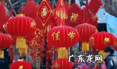 关于春节的对联 关于春节的对联有哪些