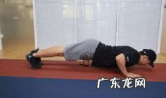 俯卧撑世界纪录 俯卧撑世界纪录一次做多少个