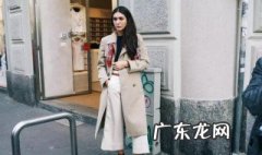 风衣怎么搭配 藏青色风衣怎么搭配