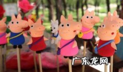 惟妙惟肖的近义词是什么 标准答案 惟妙惟肖的近义词