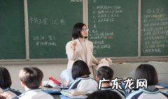 甘瓜苦蒂下一句诗词诗句是 甘瓜苦蒂下一句