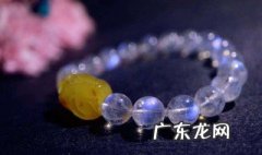 月光石的功效与作用佩戴禁忌 月光石的功效与作用