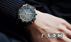 女生一般带手表带哪只手 手表带哪只手